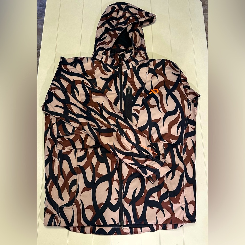 - Brand New -
First Lite Woodbury Insulated Jacket